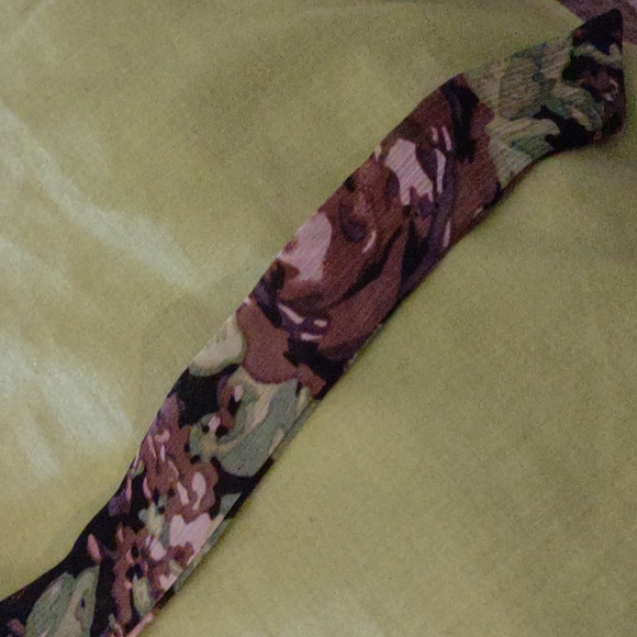 Large Green and Black Floral Johnny Martin Babydoll Dress - Picture 13 of 17